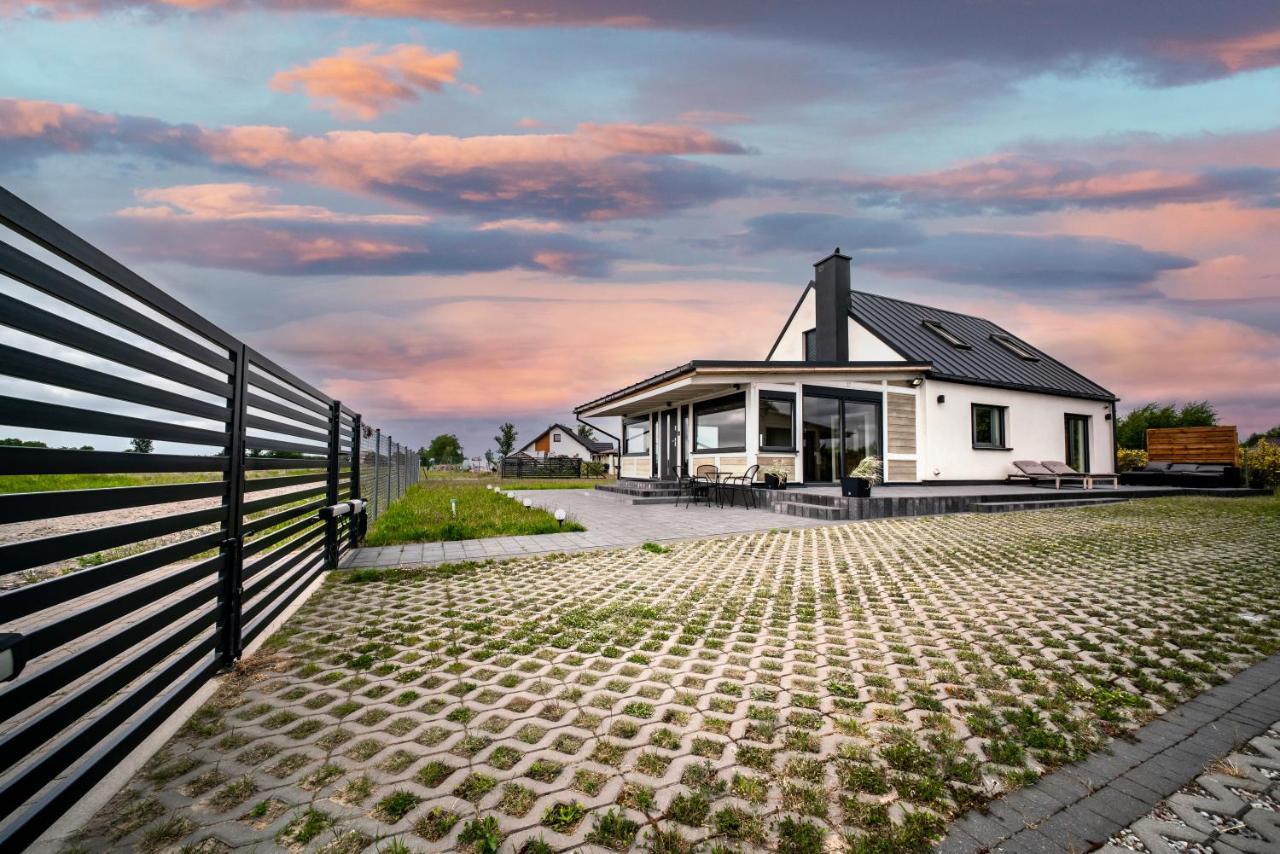 Domek Hot Tub Jacuzzi Chillout Kołobrzeg Zewnętrze zdjęcie